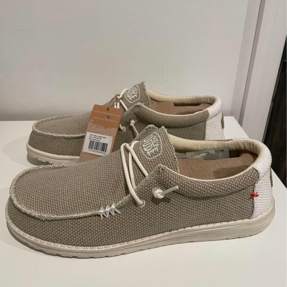 Hey Dudes Mens Wally braided brand new size 12
